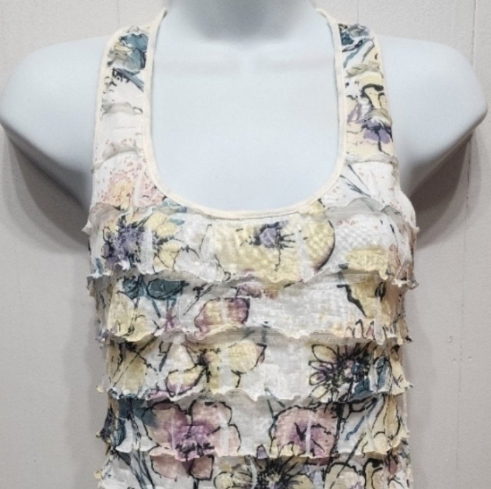 Charlotte Russe Tank Large Ruffles Lace Back Floral Casual Multicolor B832